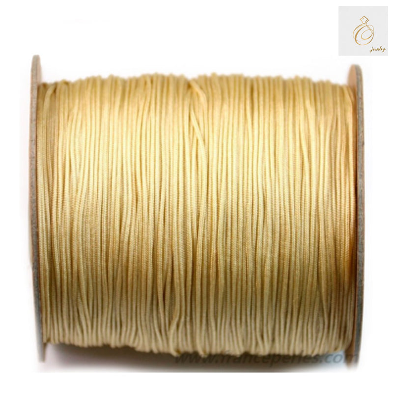 Premium beige polyester thread 1mm diameter on spool"
"High-quality beige crafting thread 250m length for sewing"
"Professional polyester thread in beige color for DIY projects