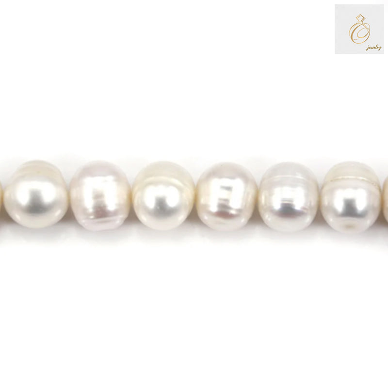 White freshwater cultured pearl strand, 10-11mm round pearls, 39-40cm length"
"Premium white cultured pearls with natural luster, round irregular shape"
"Elegant white freshwater pearl necklace strand for jewelry making