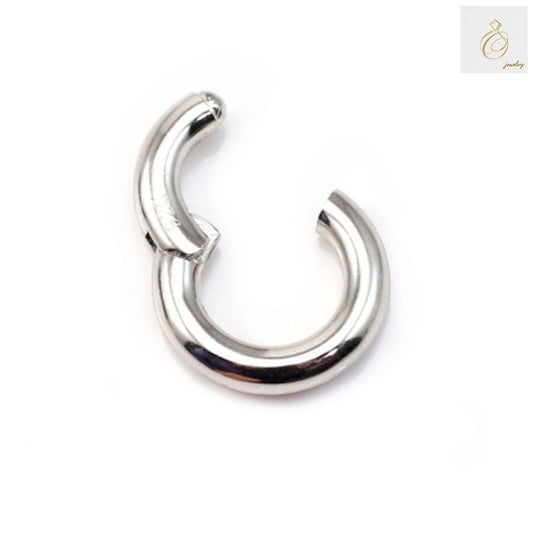 Close-up view of 925 Sterling Silver Round Lobster Clasp showing platinum plated finish and secure closure mechanism