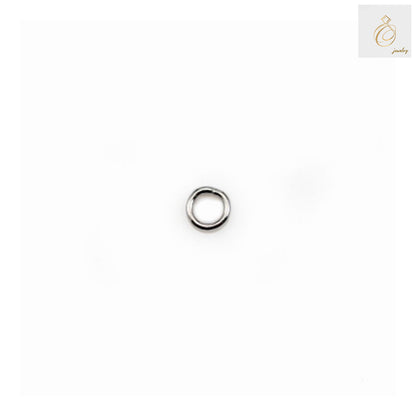 Close-up view of premium 925 sterling silver jump rings with platinum plating showing quality and finish