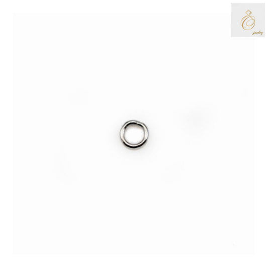 Close-up view of premium 925 sterling silver jump rings with platinum plating showing quality and finish