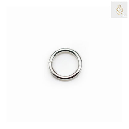 Close-up view of 925 Sterling Silver Round Closed Jump Rings showing quality and finish - 8mm diameter