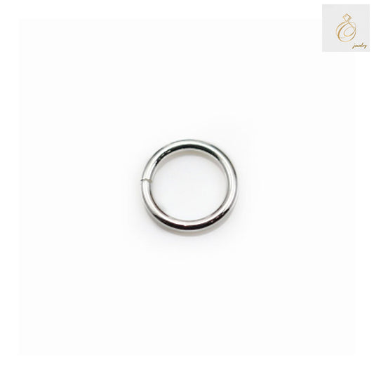Close-up view of 925 Sterling Silver Round Closed Jump Rings showing quality and finish - 8mm diameter