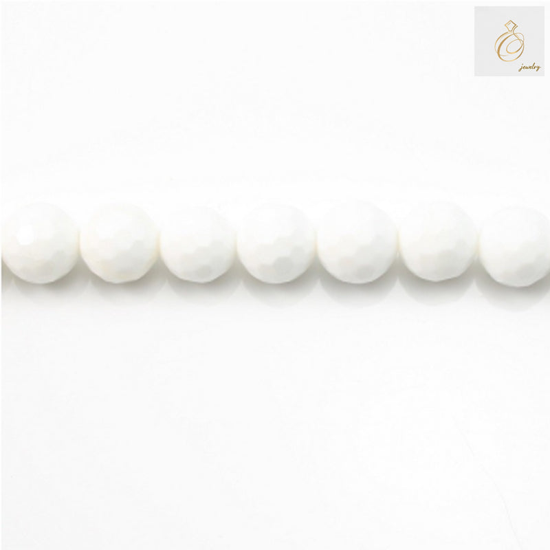 8mm Tridacnidae faceted round beads on white background"
"Close-up view of natural shell beads with faceted surface"
"39-40cm strand of lustrous Tridacnidae beads for jewelry making