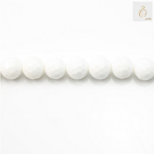 8mm Tridacnidae faceted round beads on white background"
"Close-up view of natural shell beads with faceted surface"
"39-40cm strand of lustrous Tridacnidae beads for jewelry making