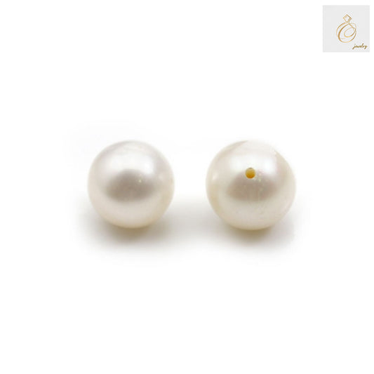 White freshwater cultured pearls, half-drilled round beads, 7-7.5mm diameter, jewelry making supplies