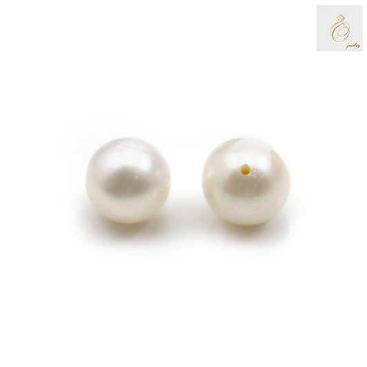 White freshwater cultured pearls, half-drilled round beads, 7.5-8mm diameter, 2 pieces pack for jewelry making