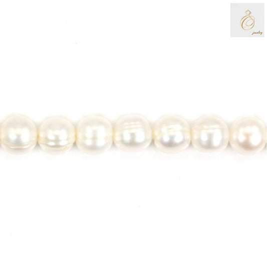 White freshwater cultured pearl strand, 8-9mm half-round pearls, 40cm length"
"Premium white freshwater pearls with natural luster, half-round shape"
"Elegant white cultured pearl strand for jewelry making